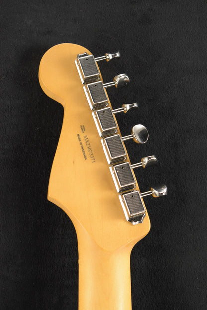 Fender Player II Stratocaster HSS 3-Color Sunburst Rosewood Fingerboard