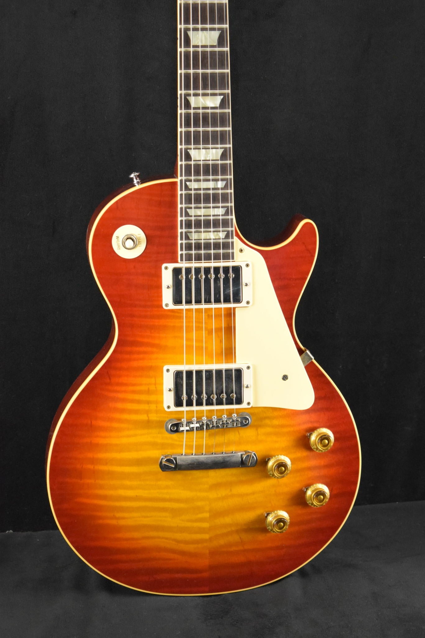 Gibson Murphy Lab 1959 Les Paul Standard Sunrise Tea Burst Ultra Light Aged Fuller's Exclusive