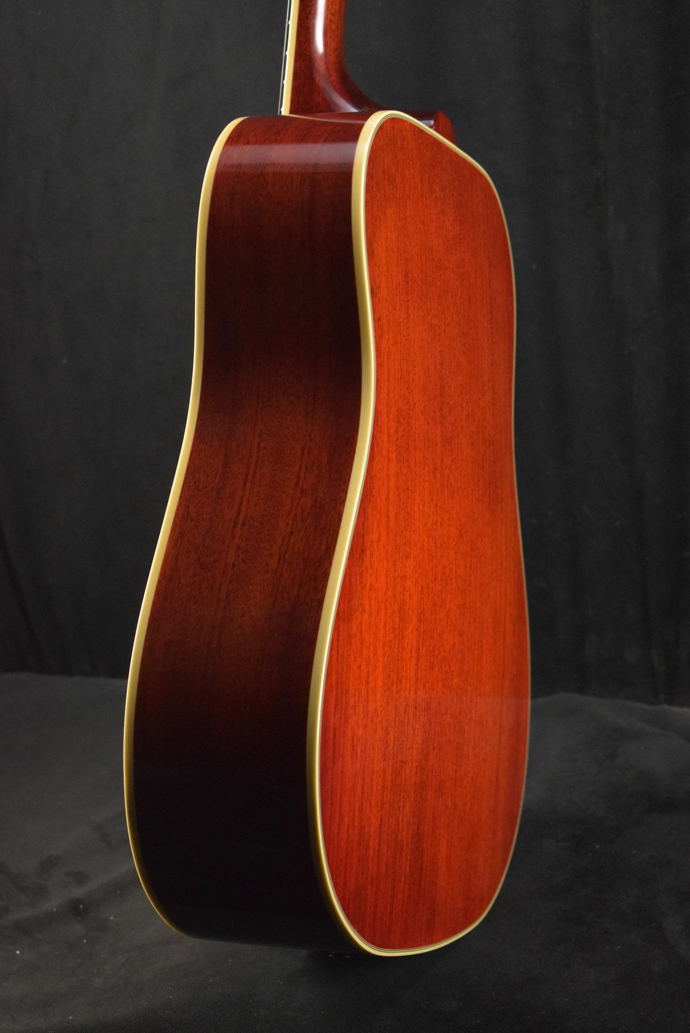 Epiphone IGC 1960 Hummingbird Reissue Heritage Cherry Sunburst w/ Hard Case