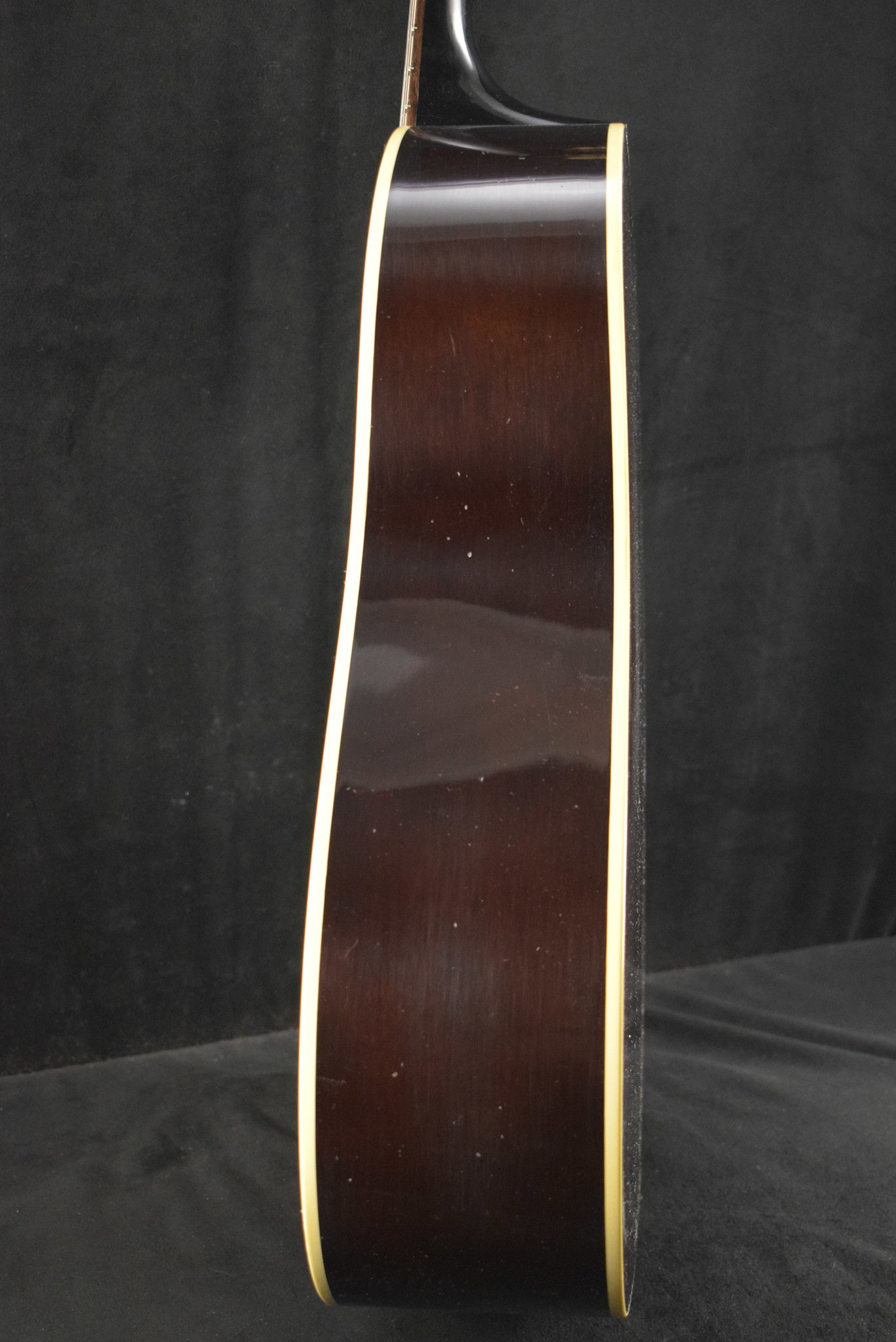 Gibson Custom Shop 1942 Banner J-45 Vintage Sunburst Murphy Lab Heavy Aged