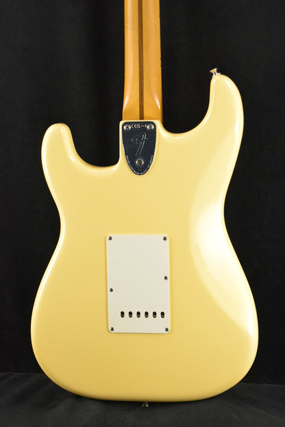 Fender Vintera II '70s Stratocaster Vintage White Maple Fingerboard