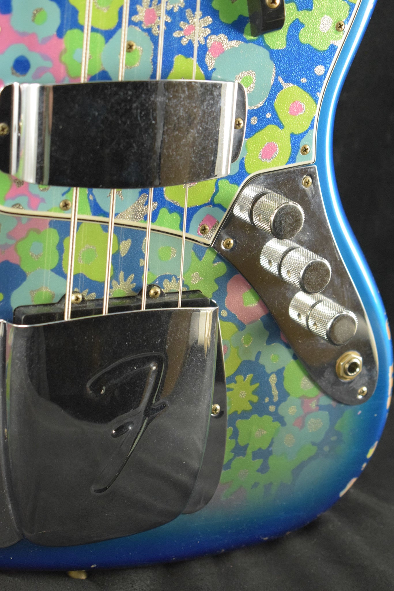 Fender Limited Edition Jazz Bass Relic Blue Flower 3A Rosewood Fingerboard