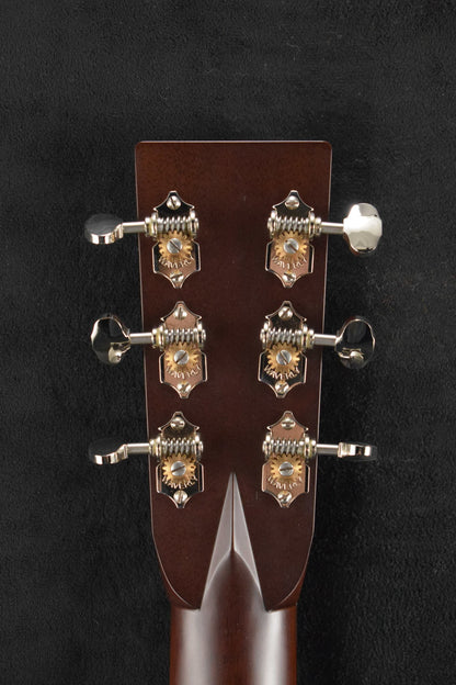 Santa Cruz Brad Paisley Pre War Dreadnought Indian Rosewood/German Bearclaw