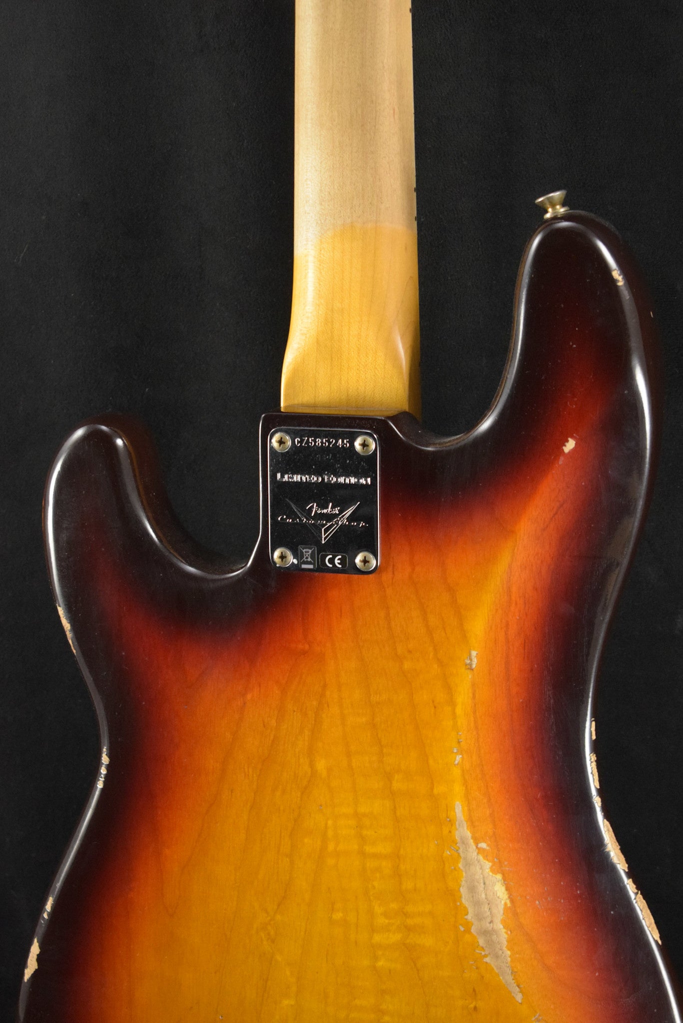 Fender Limited Edition P-Jazz Bass Relic Chocolate 3-Color Sunburst 1-Piece Quartersawn Maple Neck Fingerboard