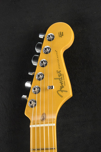 Fender American Professional II Stratocaster HSS Olympic White Maple Fingerboard