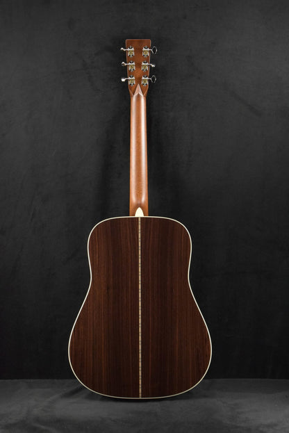 Martin D-28 Satin Amberburst