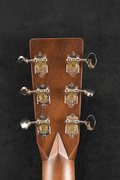 Martin D-28 Satin Amberburst