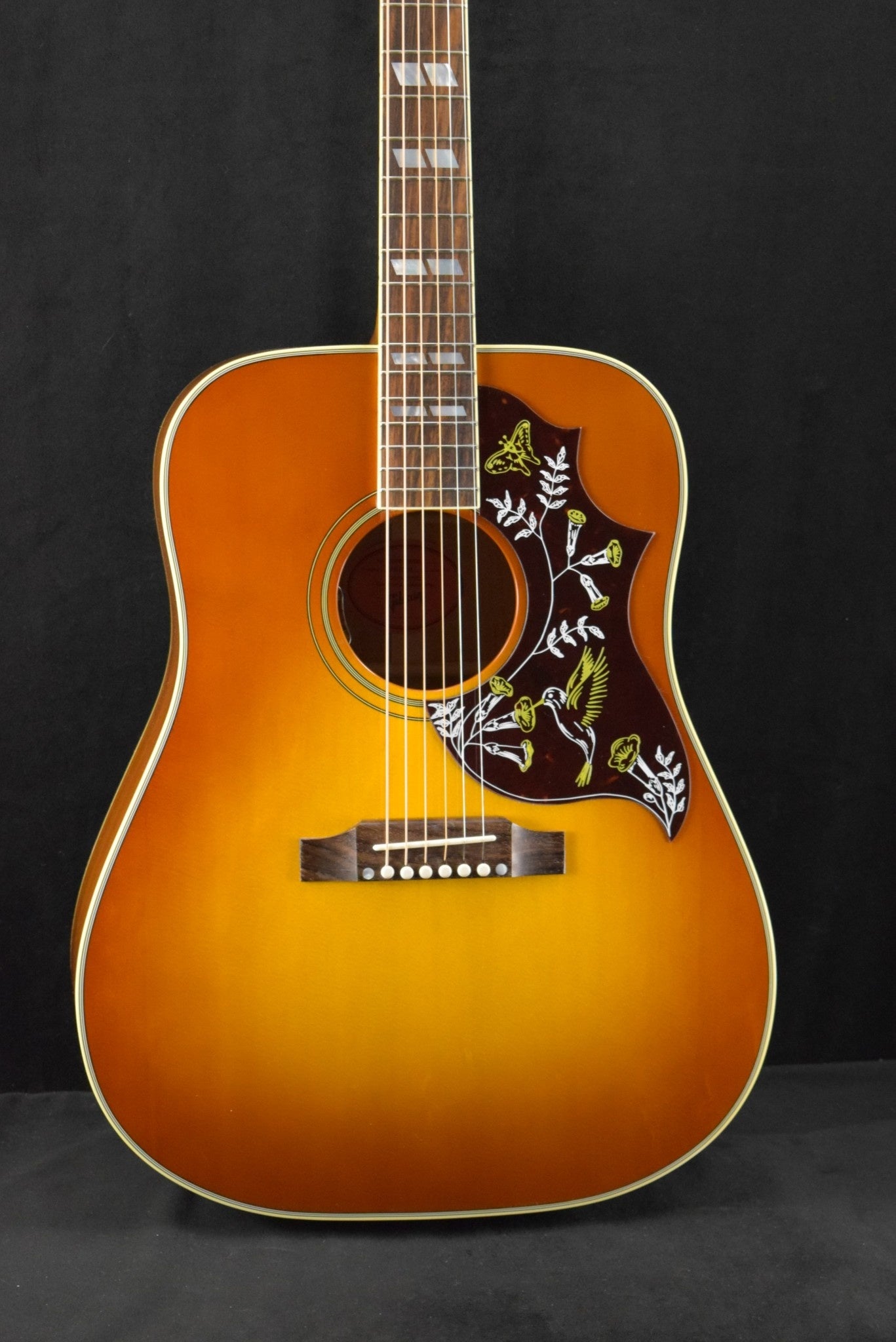 Gibson Hummingbird Original Heritage Cherry Sunburst
