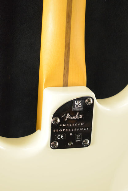 Fender American Professional II Stratocaster HSS Olympic White Maple Fingerboard