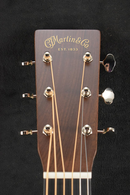 Martin 0-18 Natural