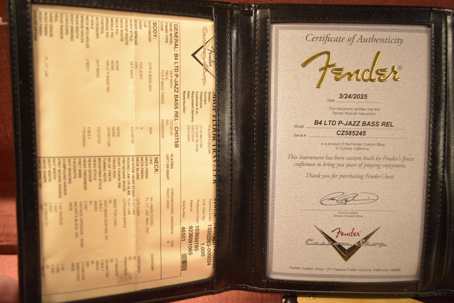 Fender Limited Edition P-Jazz Bass Relic Chocolate 3-Color Sunburst 1-Piece Quartersawn Maple Neck Fingerboard