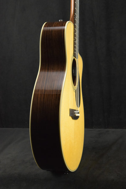 Martin SC-28E Fishman Aura VT Blend