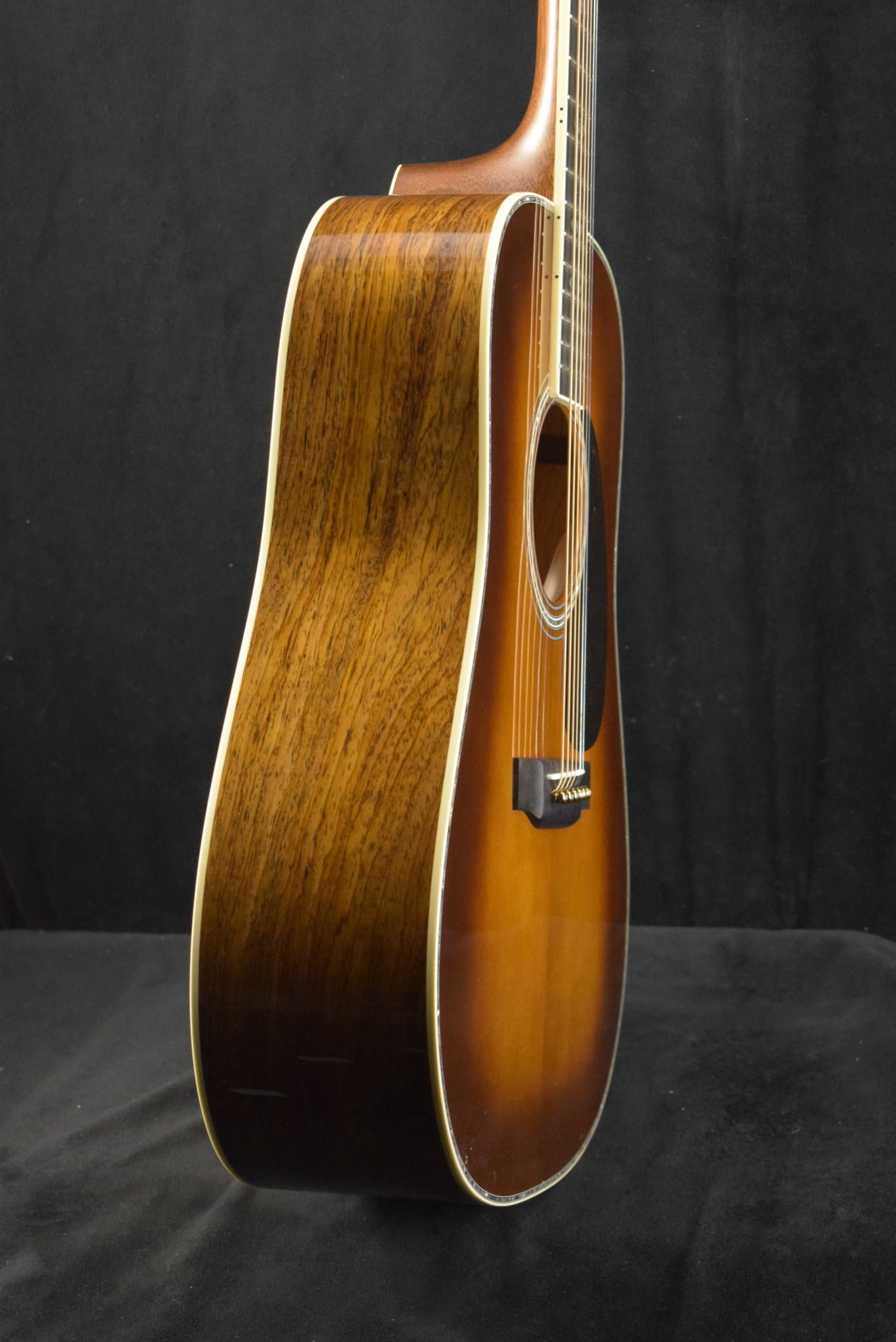 Martin Custom Shop Dreadnought Guatemalan Rosewood 1933 Ambertone
