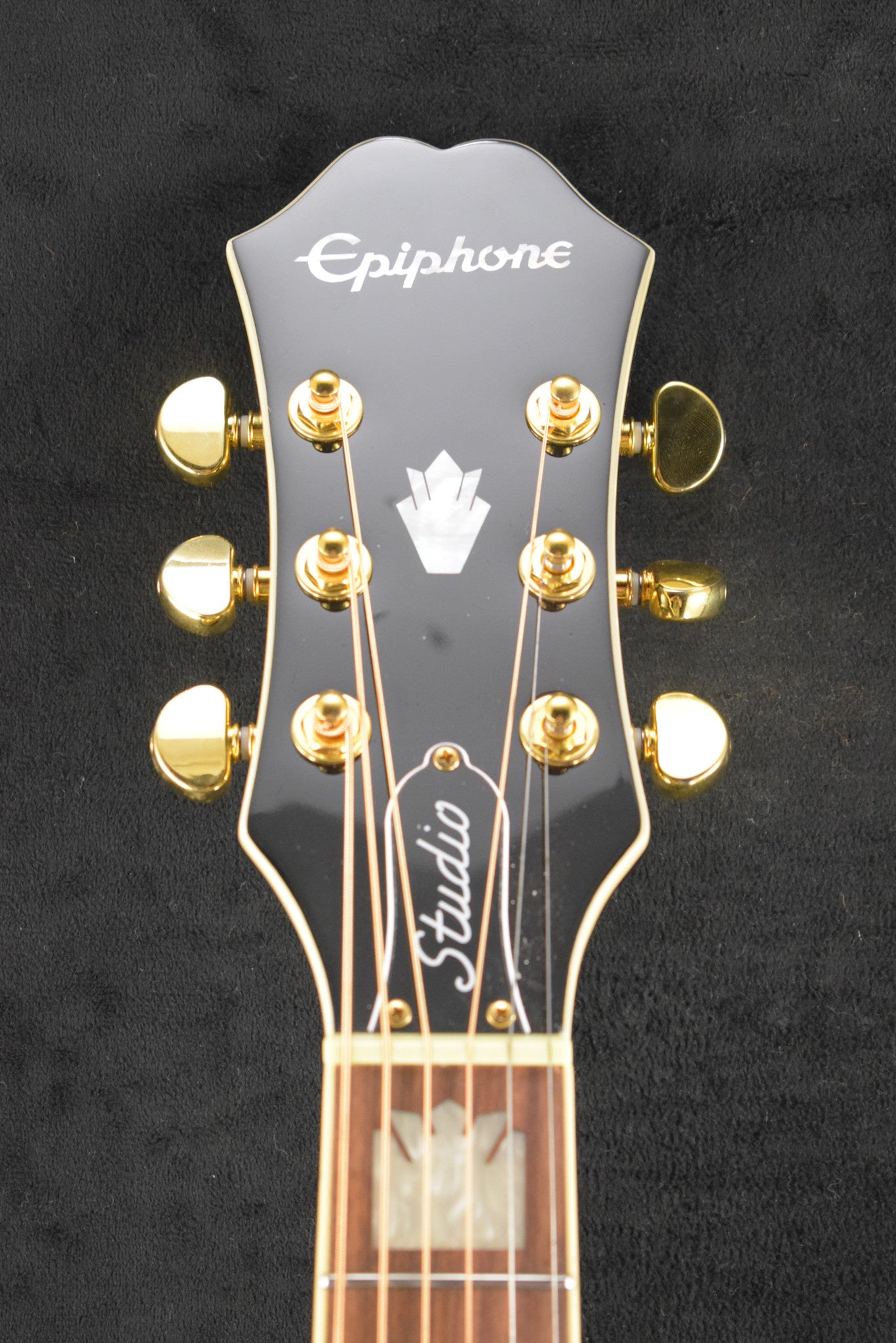 Epiphone J-200 EC Studio Solid Top Fishman Presys Black