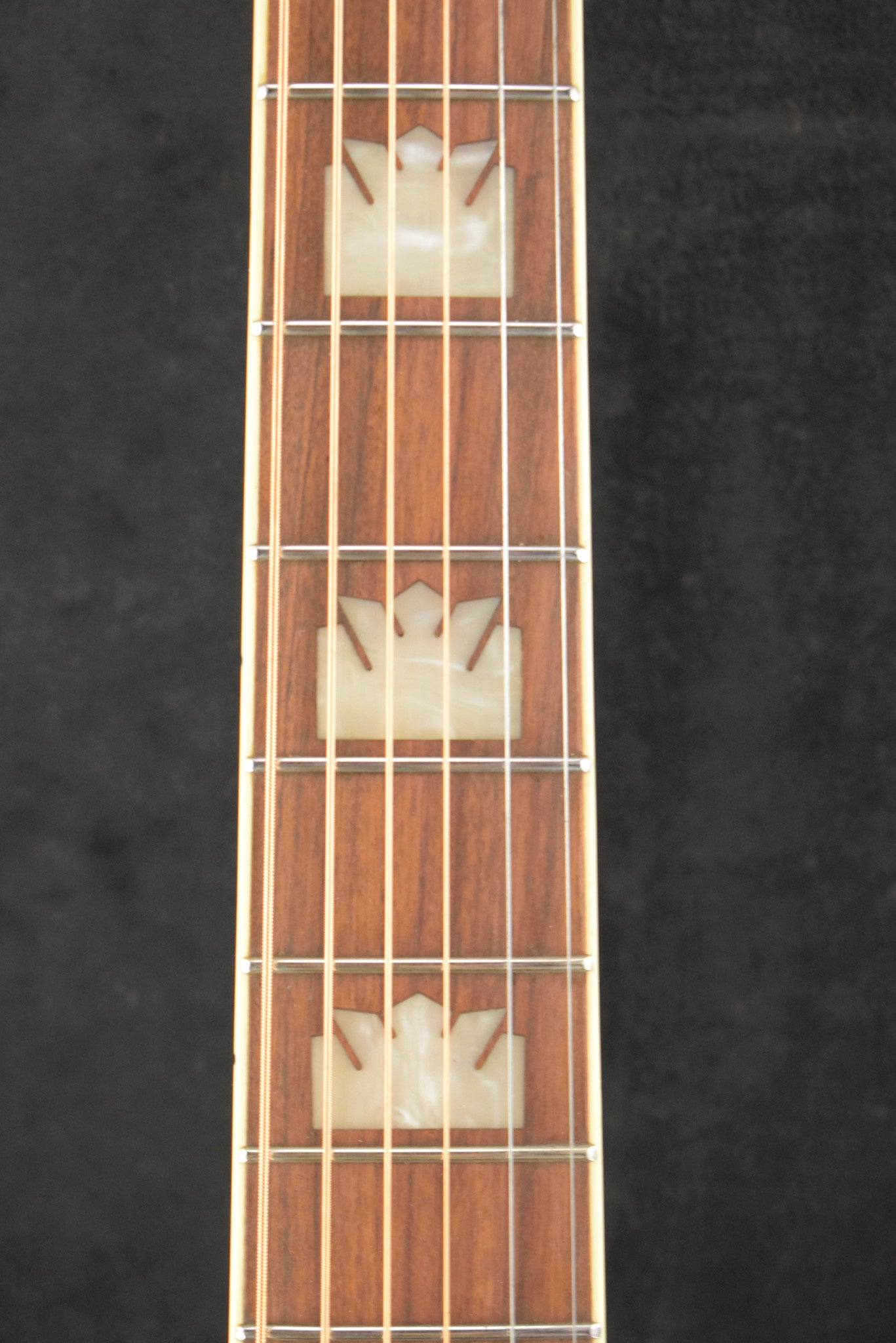 Epiphone J-200 EC Studio Solid Top Fishman Presys Black