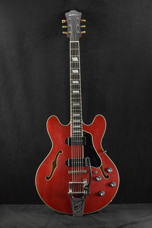 Eastman T64/V-RD Thinline Bigsby Antique Varnish Red Finish