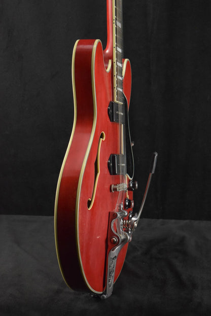 Eastman T64/V-RD Thinline Bigsby Antique Varnish Red Finish
