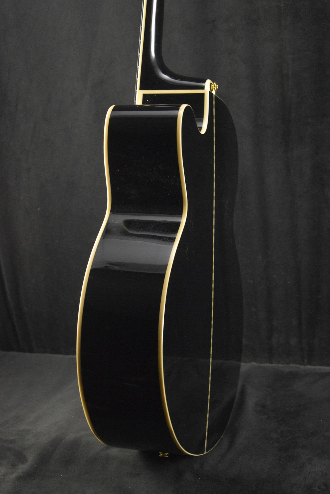 Epiphone J-200 EC Studio Solid Top Fishman Presys Black