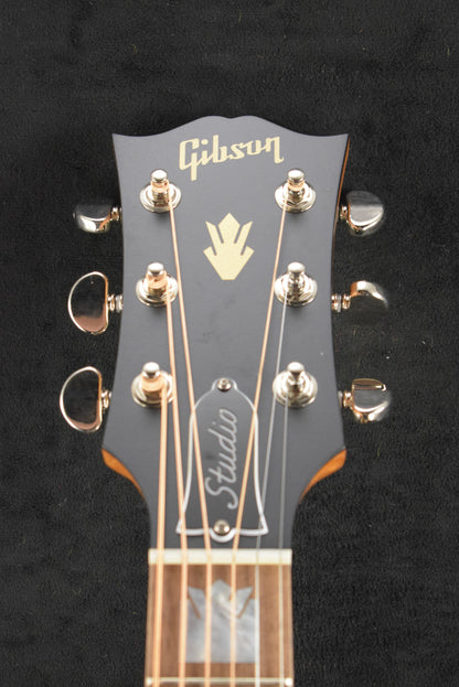 Gibson SJ-200 Studio Walnut Satin Walnut Burst