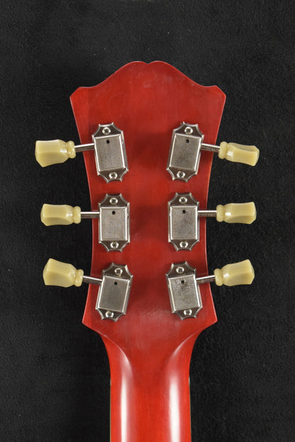 Eastman T64/V-RD Thinline Bigsby Antique Varnish Red Finish