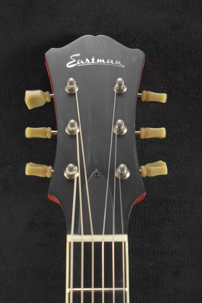 Eastman T64/V-RD Thinline Bigsby Antique Varnish Red Finish