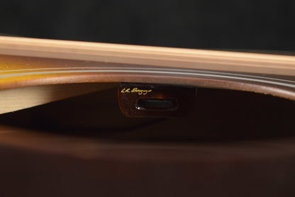 Gibson SJ-200 Studio Walnut Satin Walnut Burst