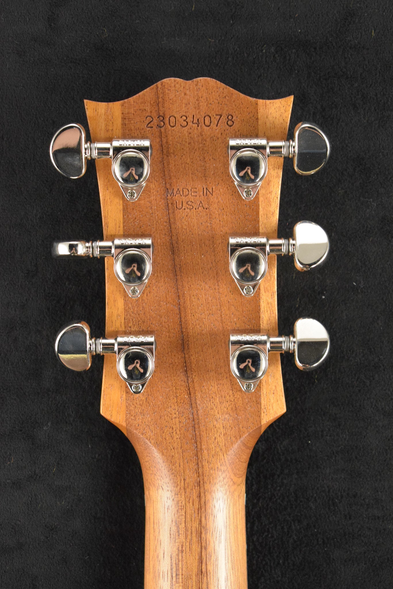 Gibson SJ-200 Studio Walnut Satin Walnut Burst