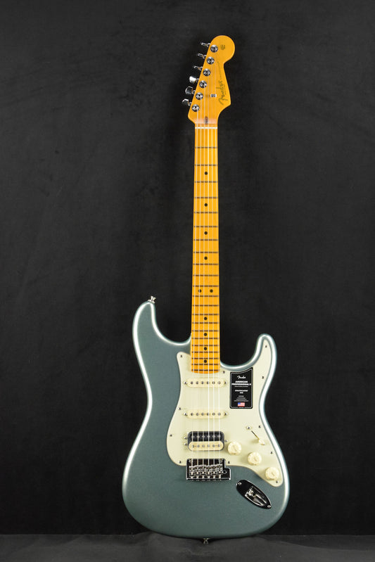 Fender American Professional II Stratocaster HSS Mystic Surf Green Maple Fingerboard