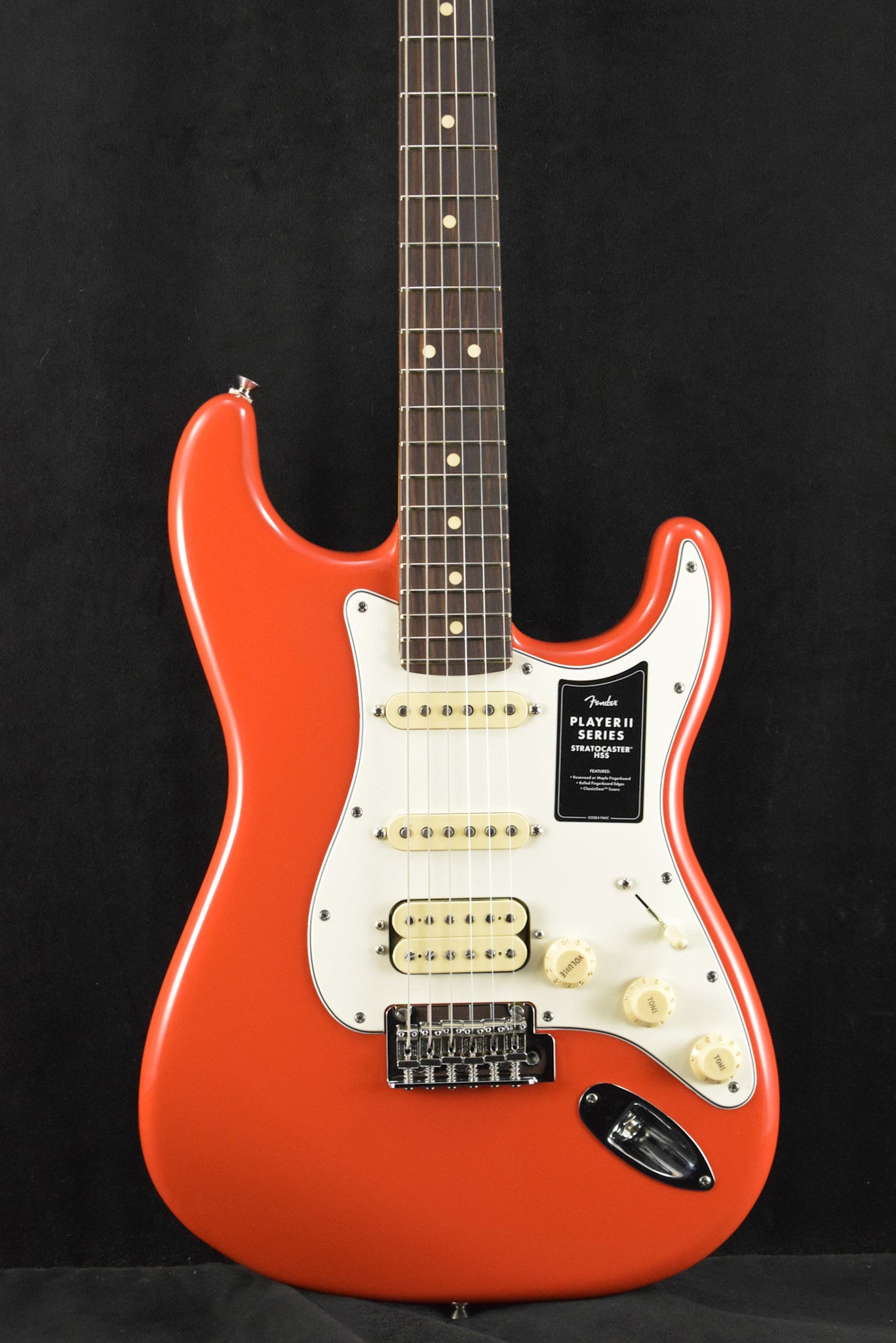 Fender Player II Stratocaster HSS Coral Red Rosewood Fingerboard