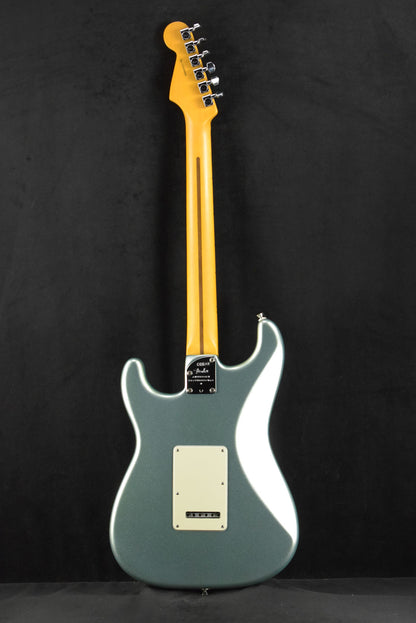 Fender American Professional II Stratocaster HSS Mystic Surf Green Maple Fingerboard