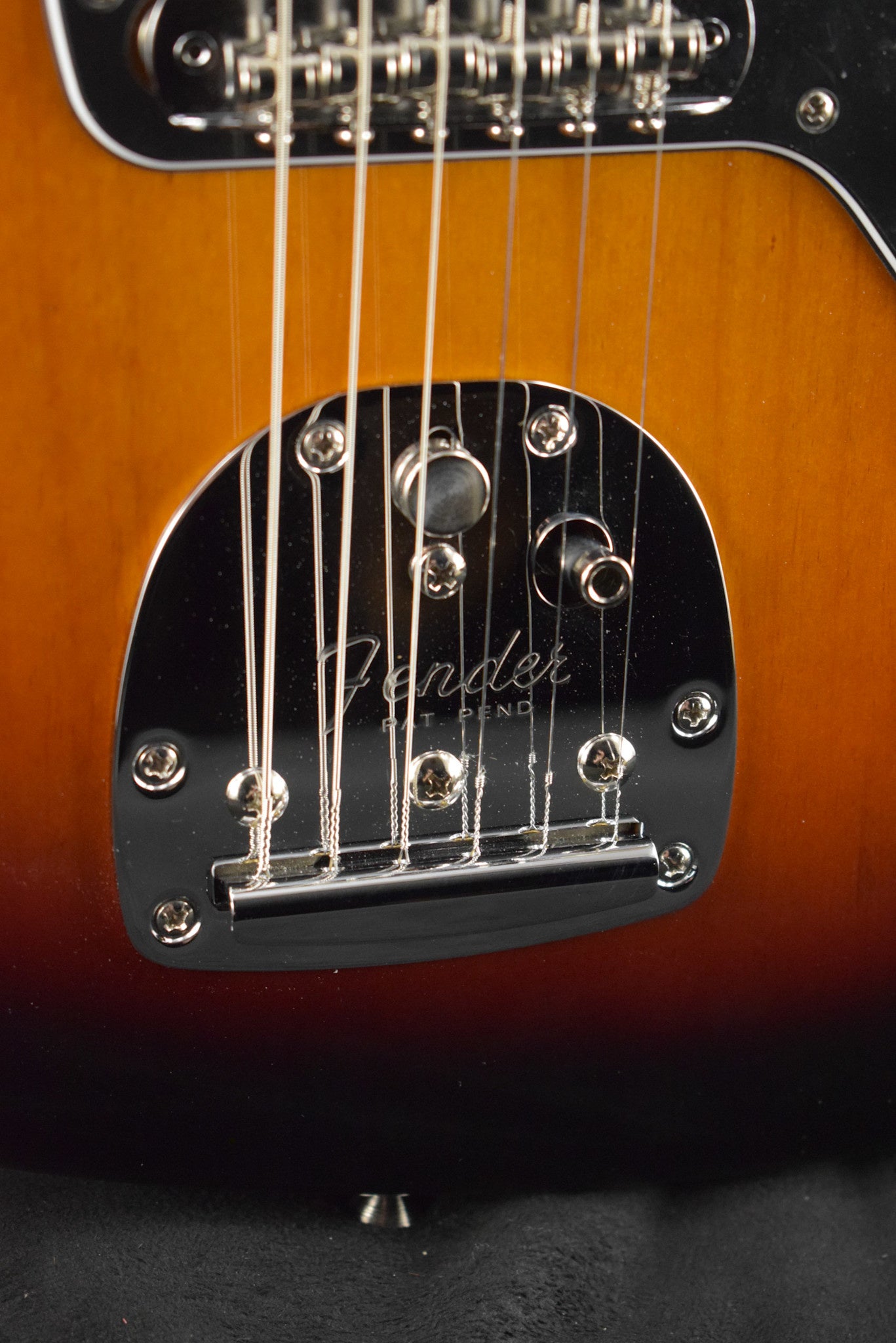 Fender American Professional Classic Jazzmaster 3-Color Sunburst Rosewood Fingerboard