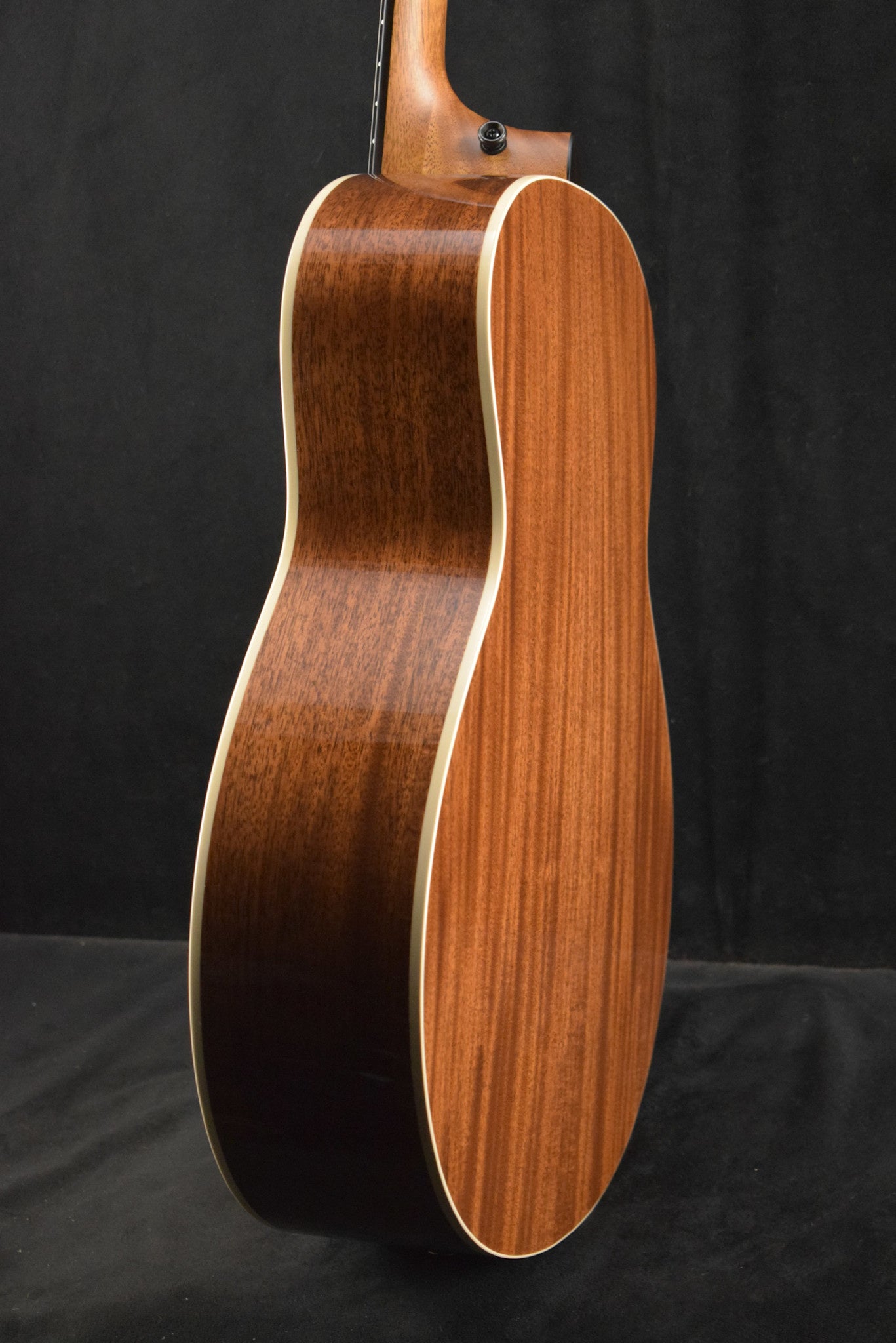 Taylor Gold Label 514e SB Sunburst w/ Firestripe Pickguard