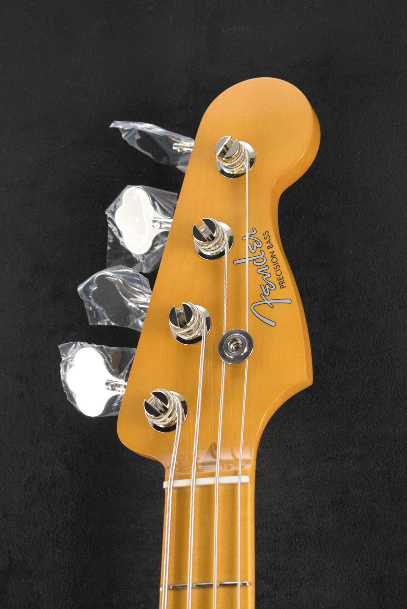 Fender Vintera II '50s Precision Bass Desert Sand Maple Fingerboard