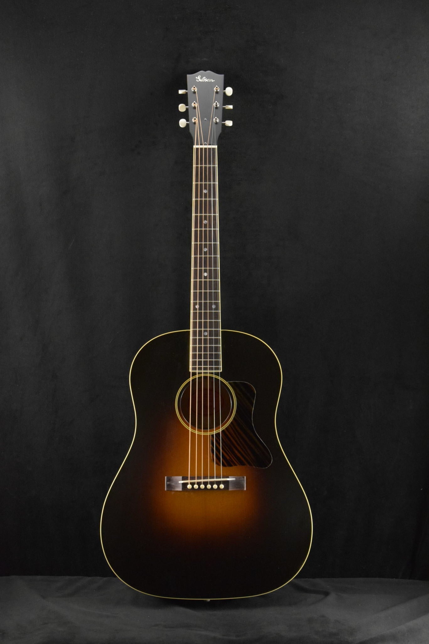 Gibson Custom Shop 1934 Jumbo Vintage Sunburst