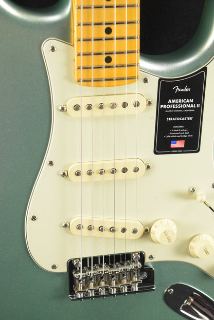 Fender American Professional II Stratocaster Mystic Surf Green Maple Fingerboard