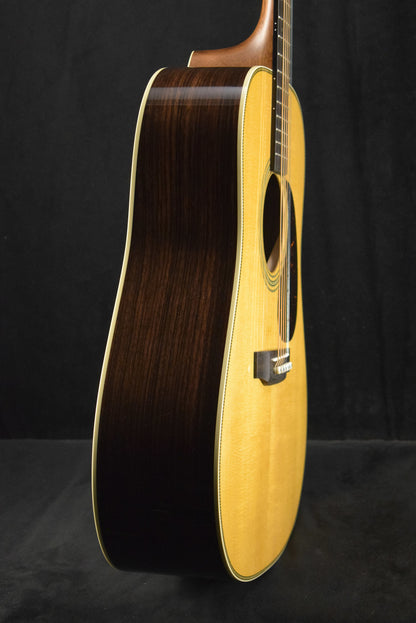 Martin D-28 Billy Strings