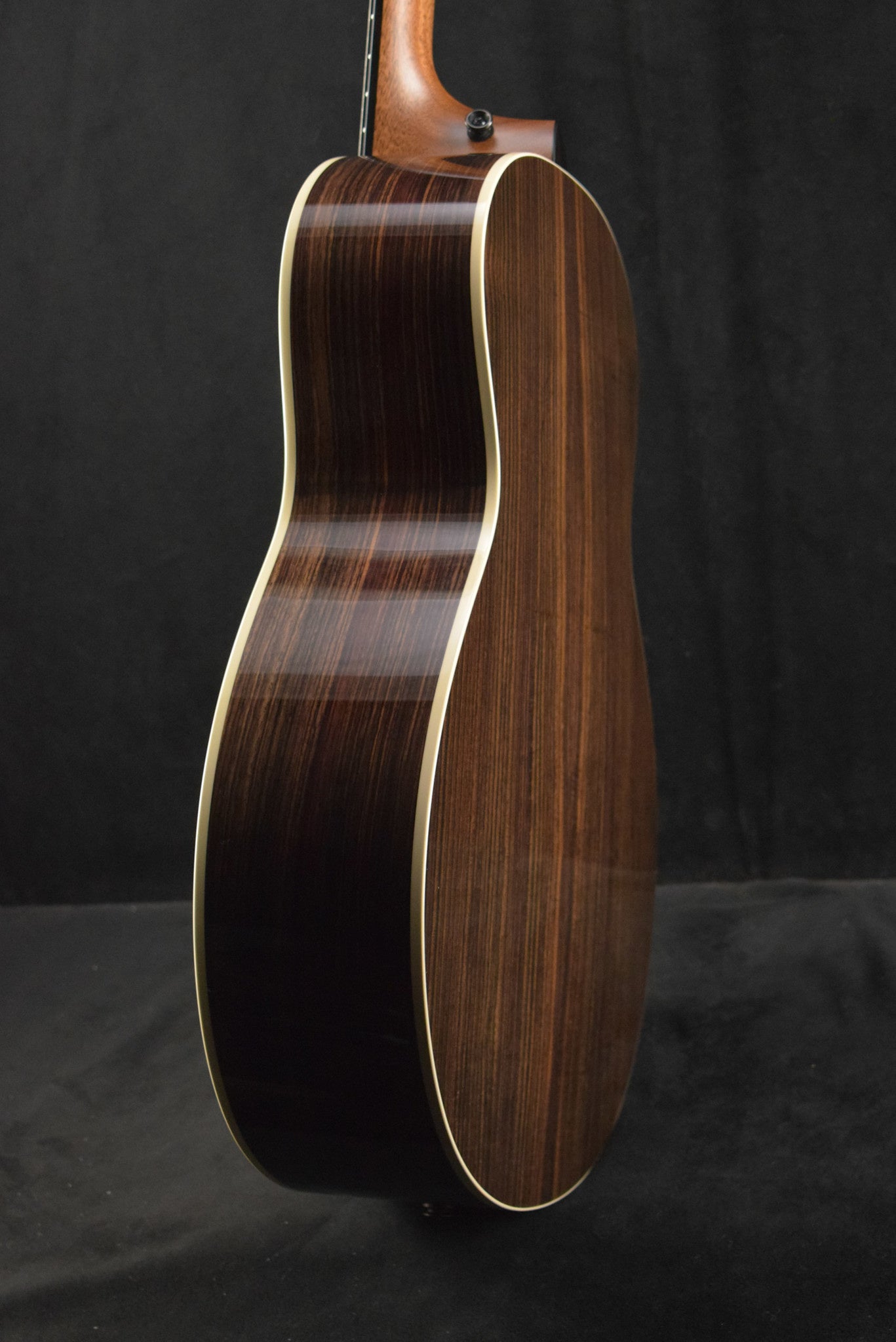 Taylor Gold Label 714e SB Sunburst w/ Firestripe Pickguard