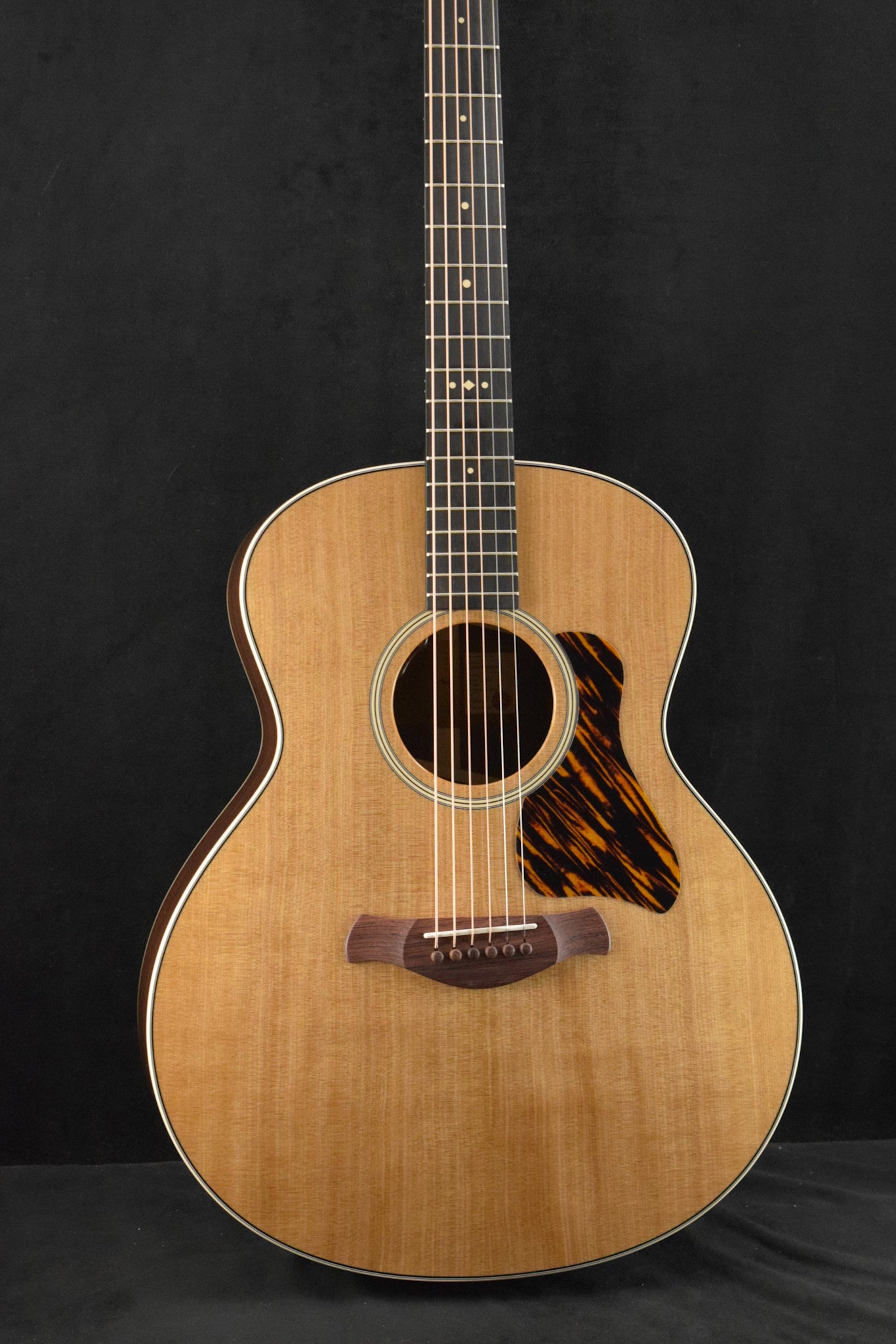 Taylor Gold Label 714e Natural