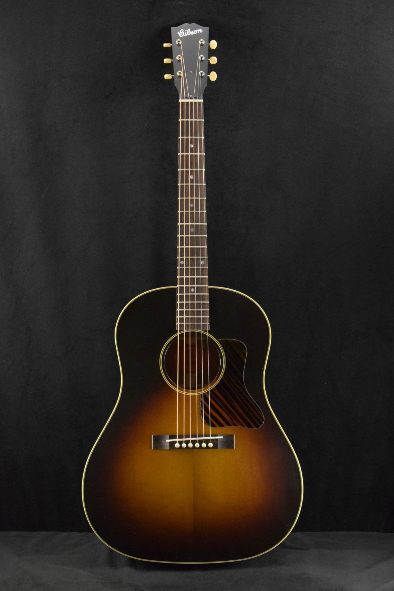 Gibson Custom Shop 1936 J-35 Vintage Sunburst