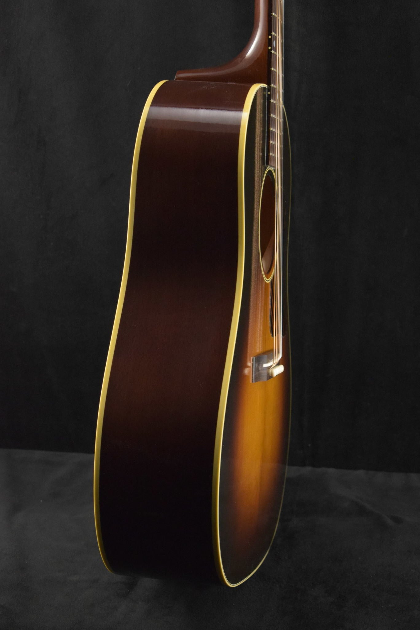 Gibson Custom Shop 1936 J-35 Vintage Sunburst