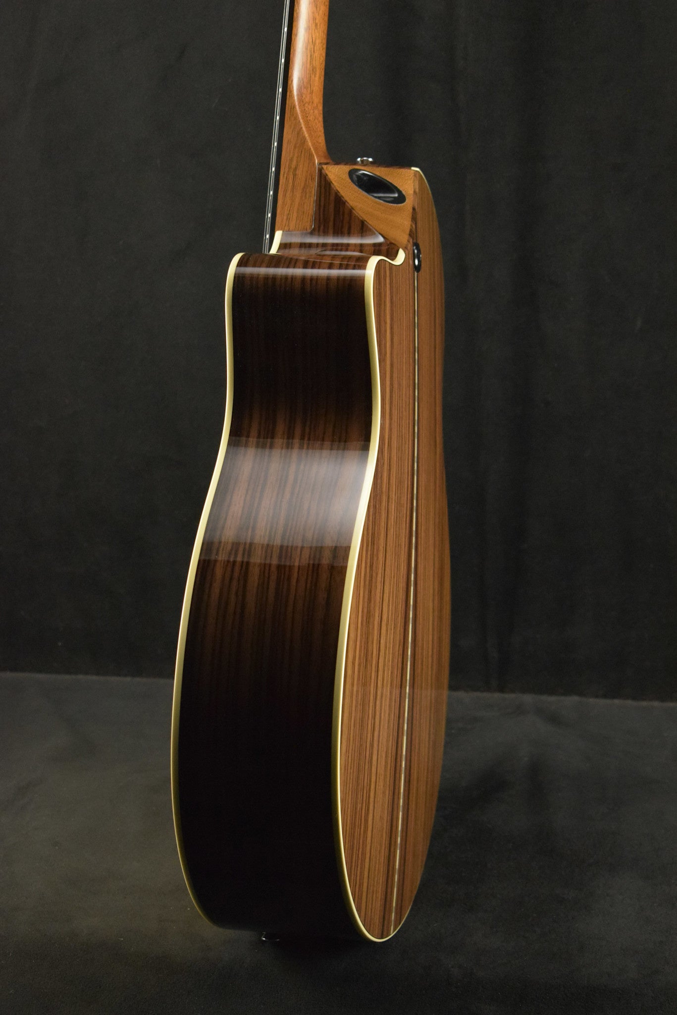 Martin SC-28E Fishman Aura VT Blend