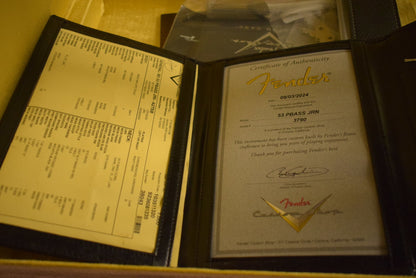 Fender Custom Shop '53 Precision Bass Journeyman Relic Aged 2-Color Sunburst