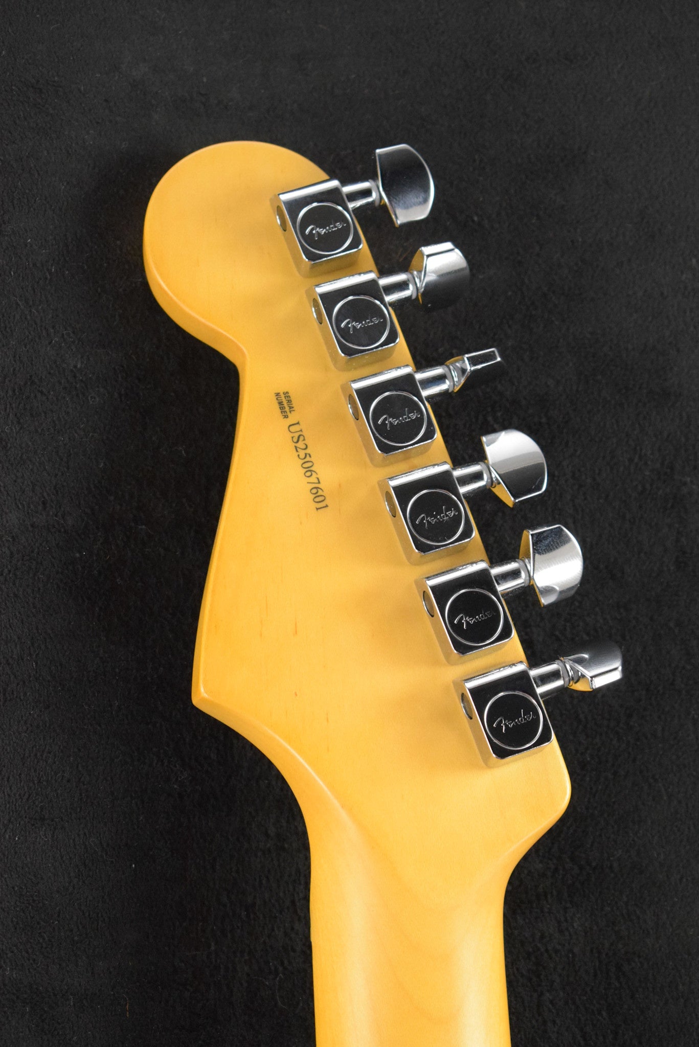 Fender American Professional II Stratocaster HSS Sienna Sunburst Maple Fingerboard