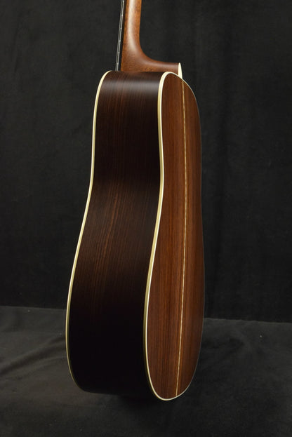 Martin D-28 StreetLegend