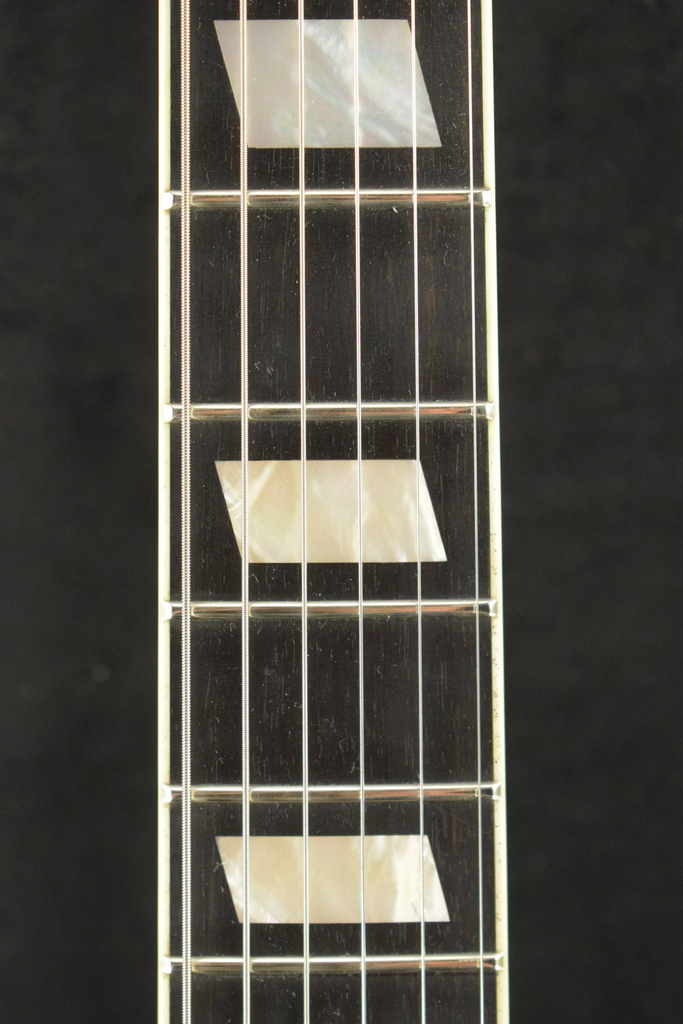 Eastman T64/TV-T Thinline P90 Pickups Trapeze Tailpiece Truetone Vintage Classic Gloss