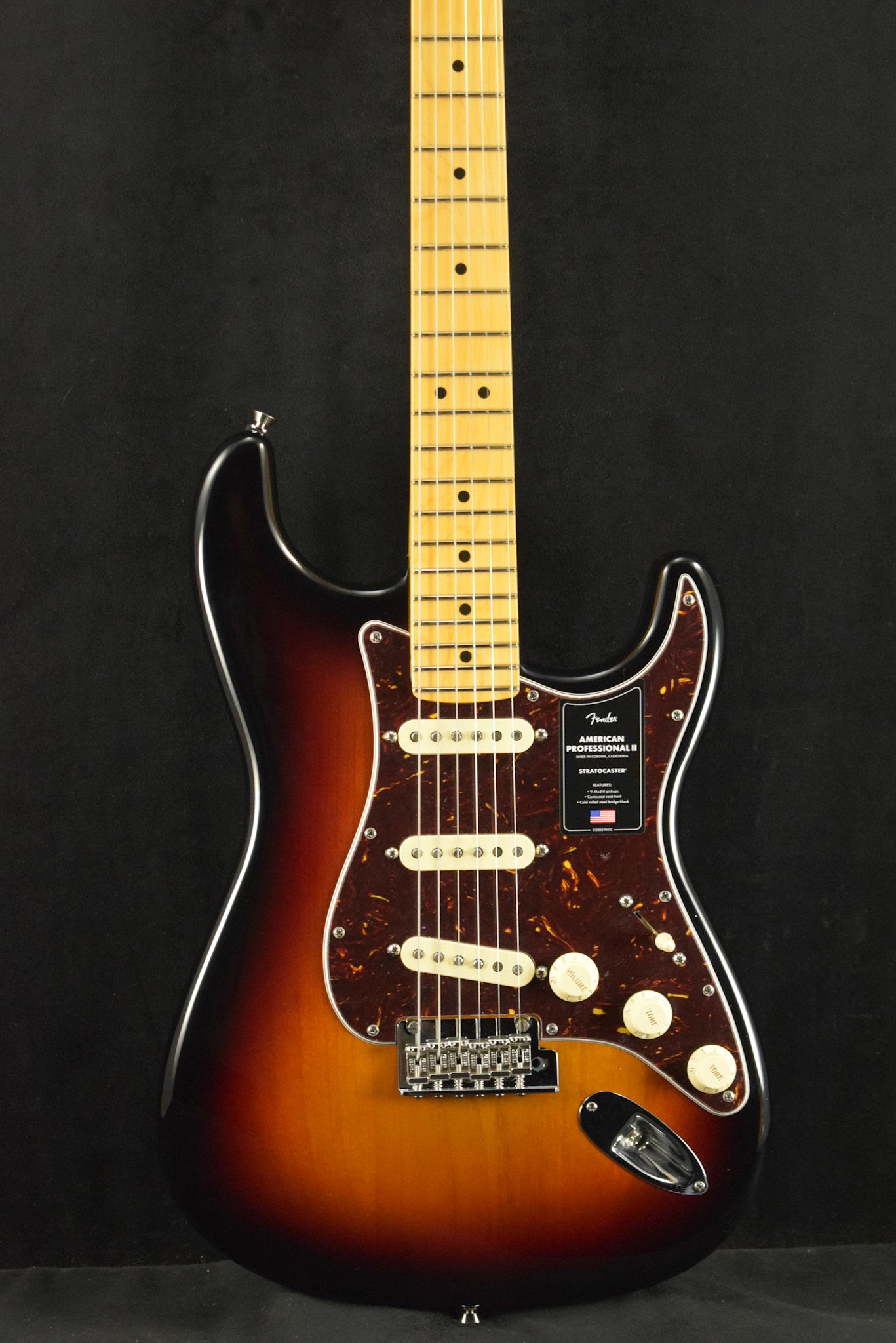 Fender American Professional II Stratocaster 3-Color Sunburst Maple Fingerboard