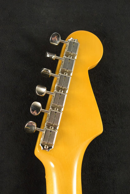 Fender American Vintage II 1957 Stratocaster Left-Hand Vintage Blonde Maple Fingerboard