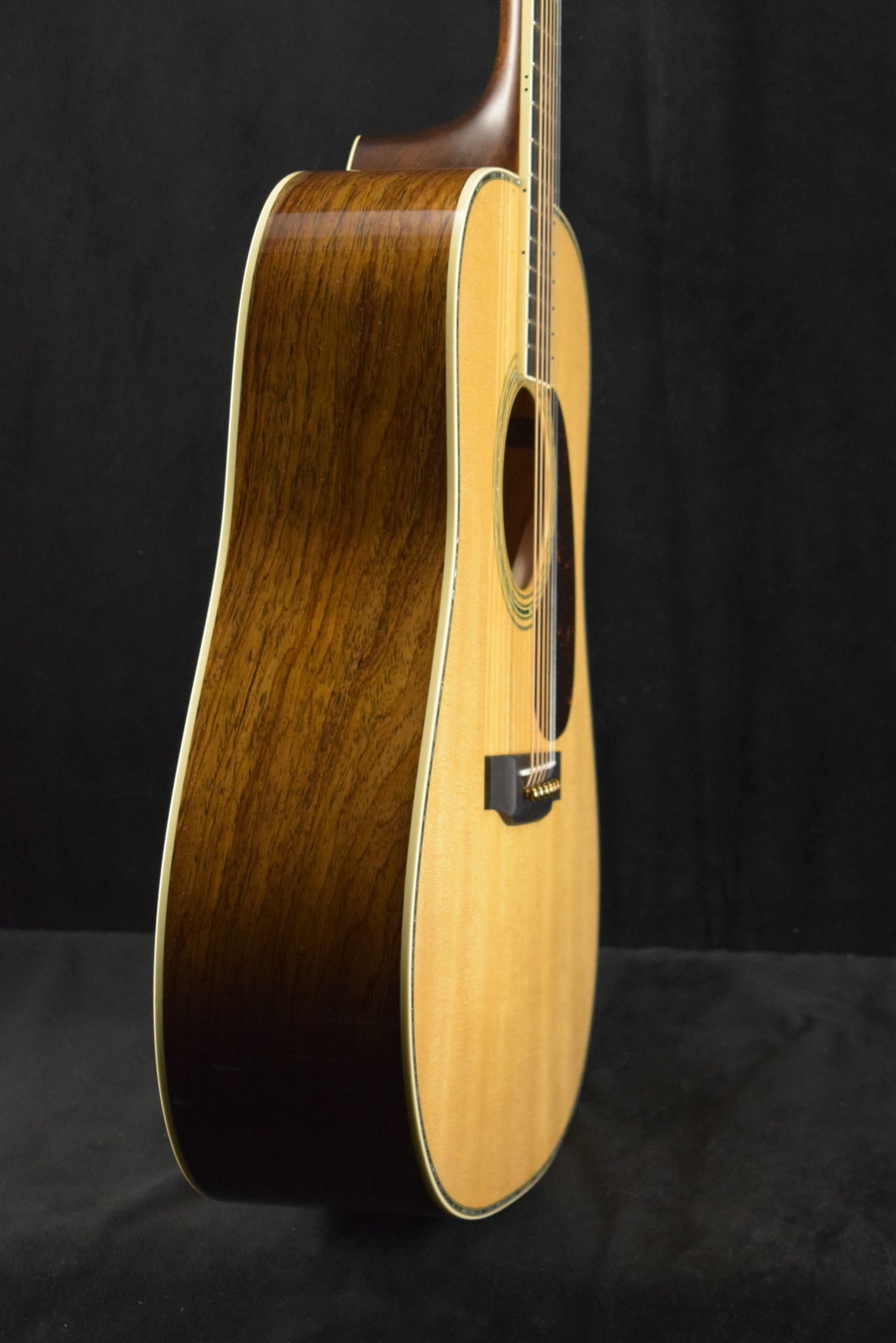 Martin Custom Shop Dreadnought Guatemalan Rosewood Natural