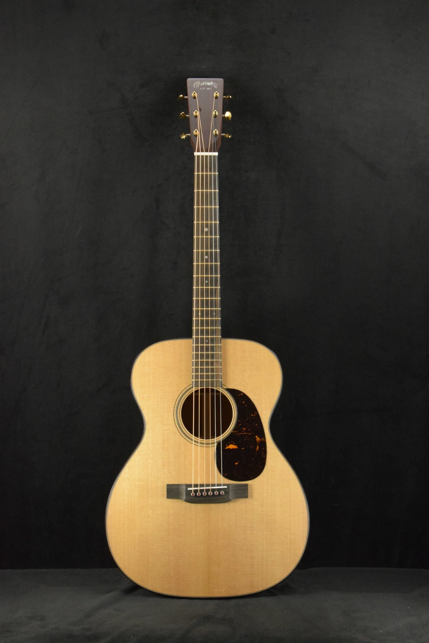 Martin 000-18 Modern Deluxe Natural