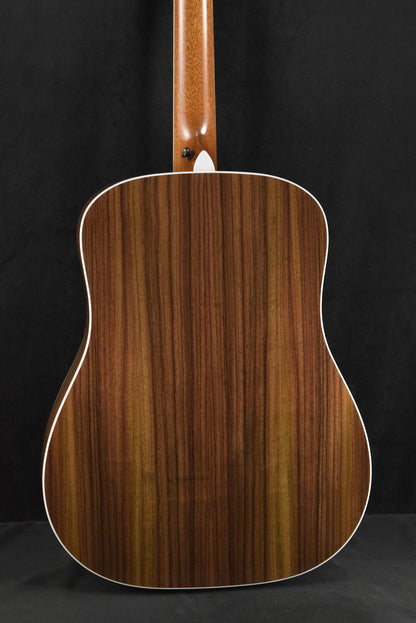 Taylor Legacy 810e LR Baggs Element VTC Dreadnought